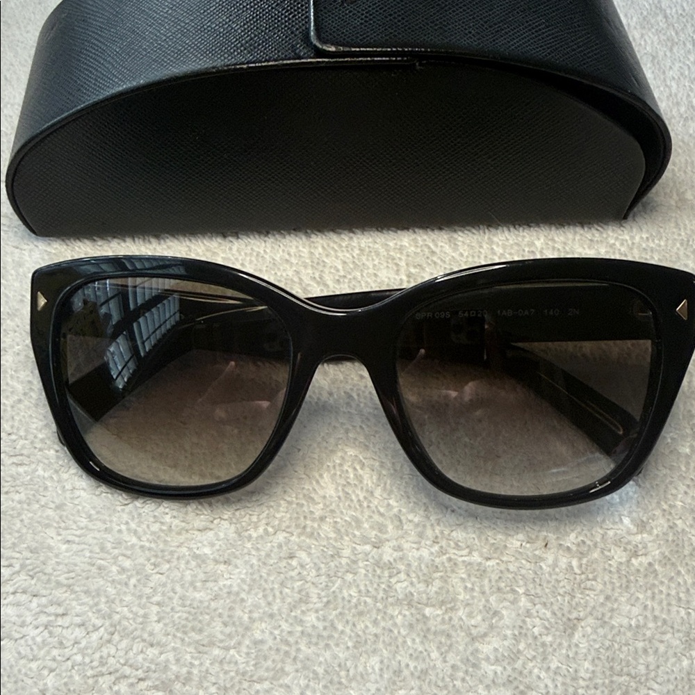 Prada SPR09S 1AB-0A7 Sunglasses 54/20 140 - Picture 2 of 10